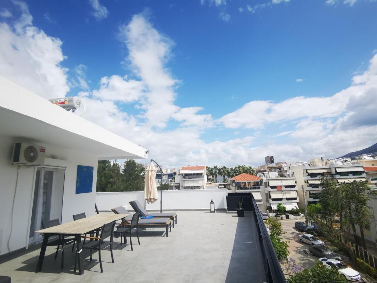Roofgarden Close Subway Station Apartment