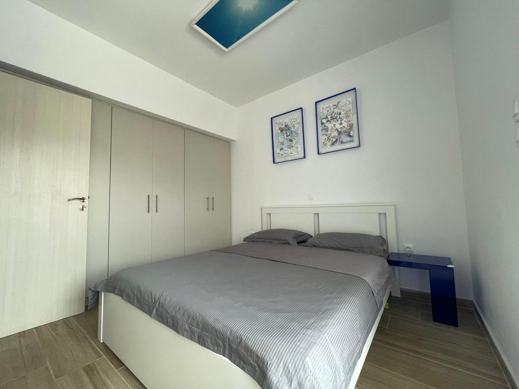 Roofgarden Close Subway Station Apartment *